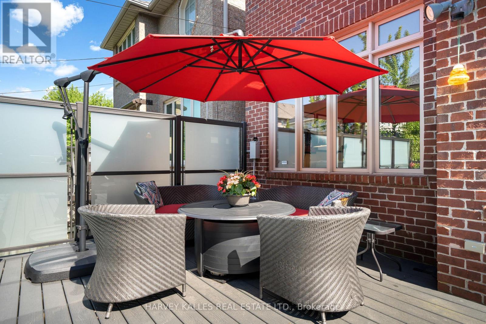 466 GLENGARRY AVENUE