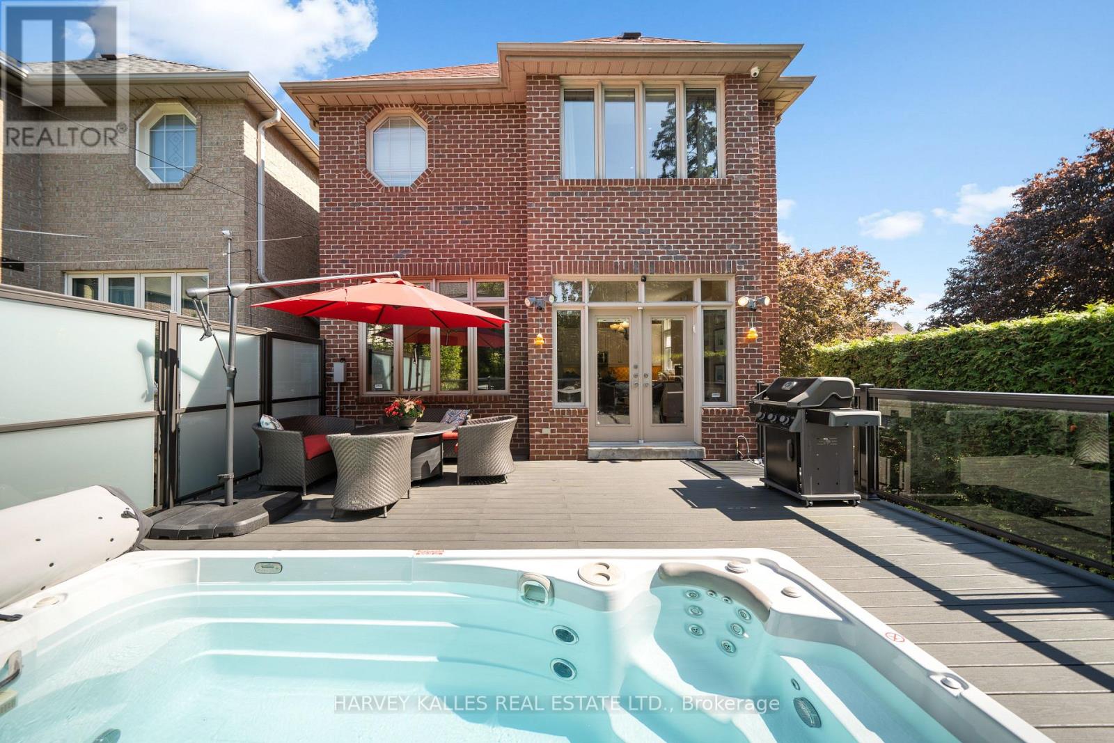 466 GLENGARRY AVENUE