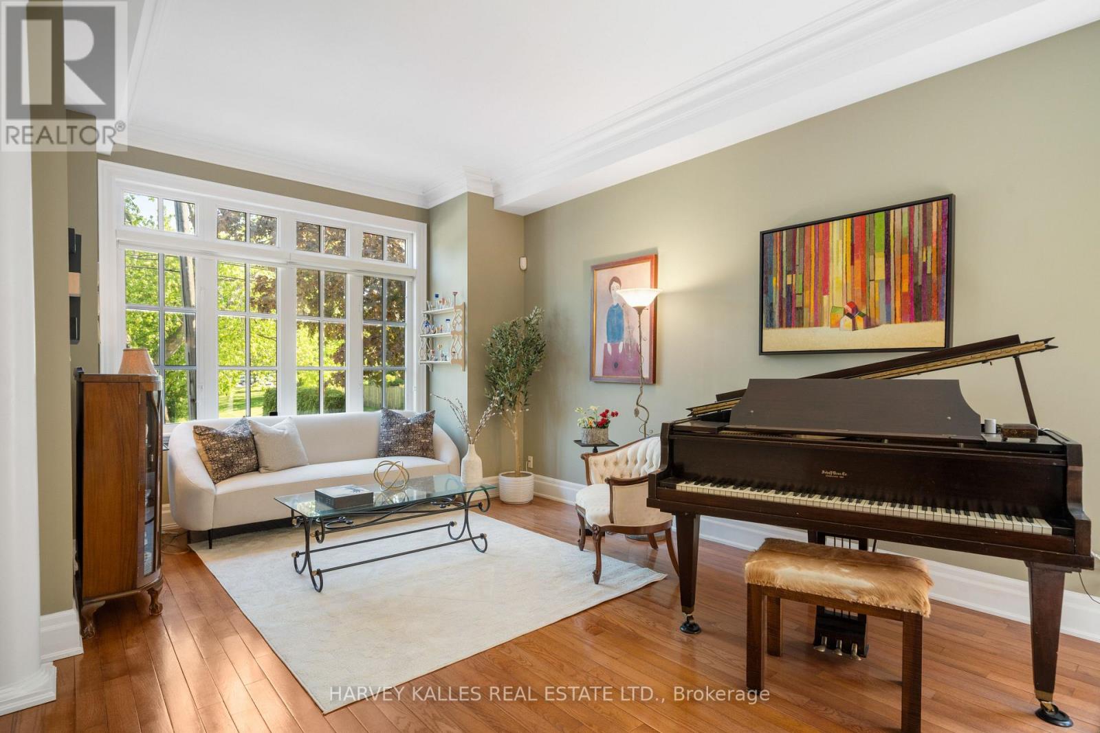466 GLENGARRY AVENUE