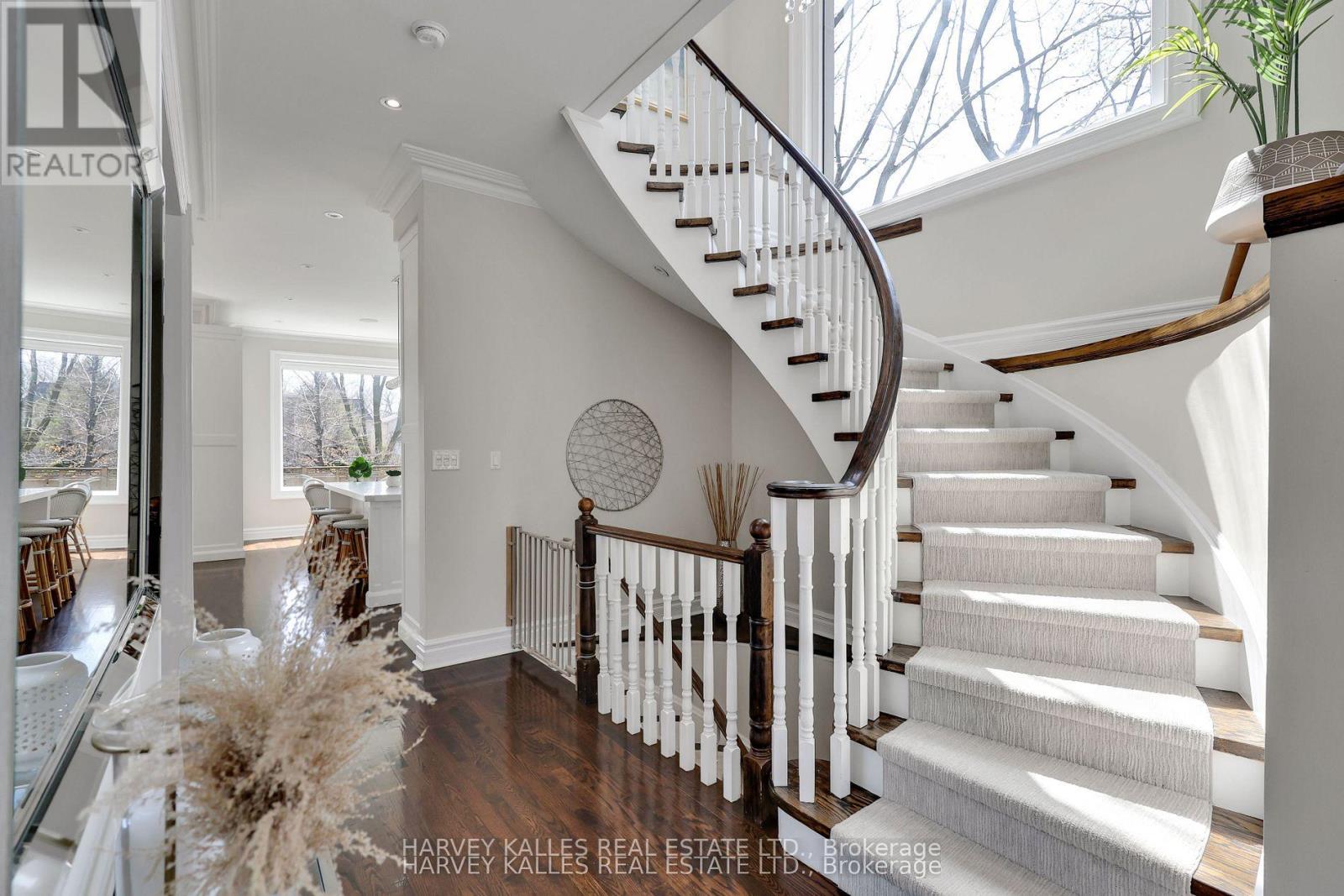 131 BANNOCKBURN AVENUE
