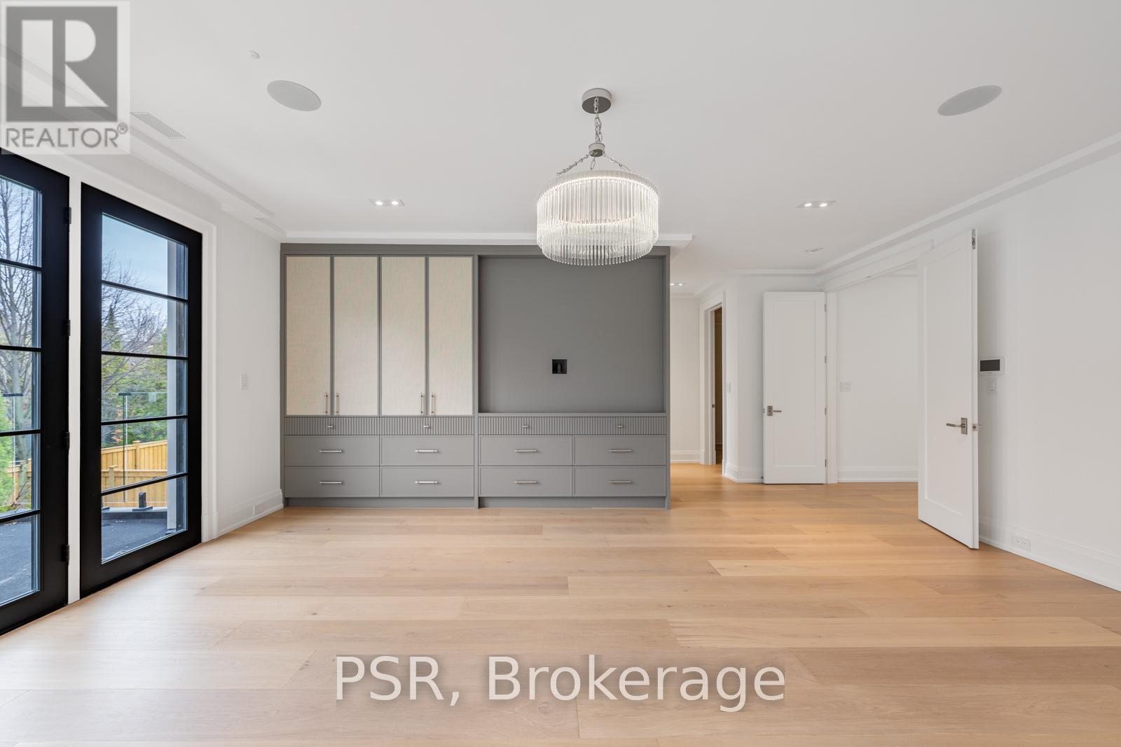 36 AVA ROAD