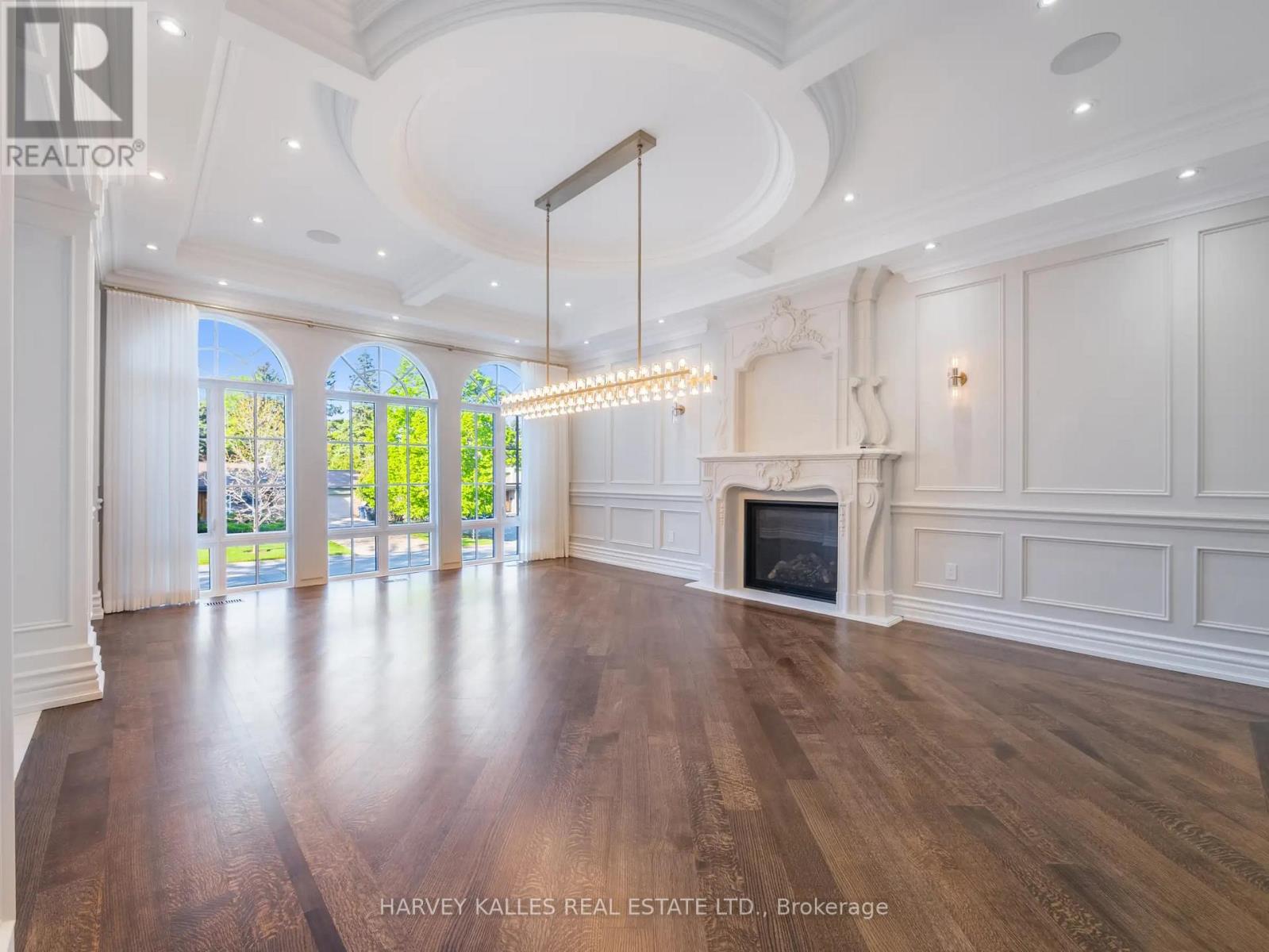 73 LORD SEATON ROAD