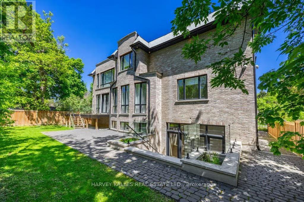 73 LORD SEATON ROAD
