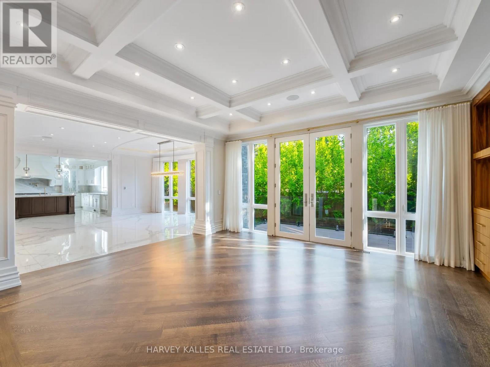 73 LORD SEATON ROAD