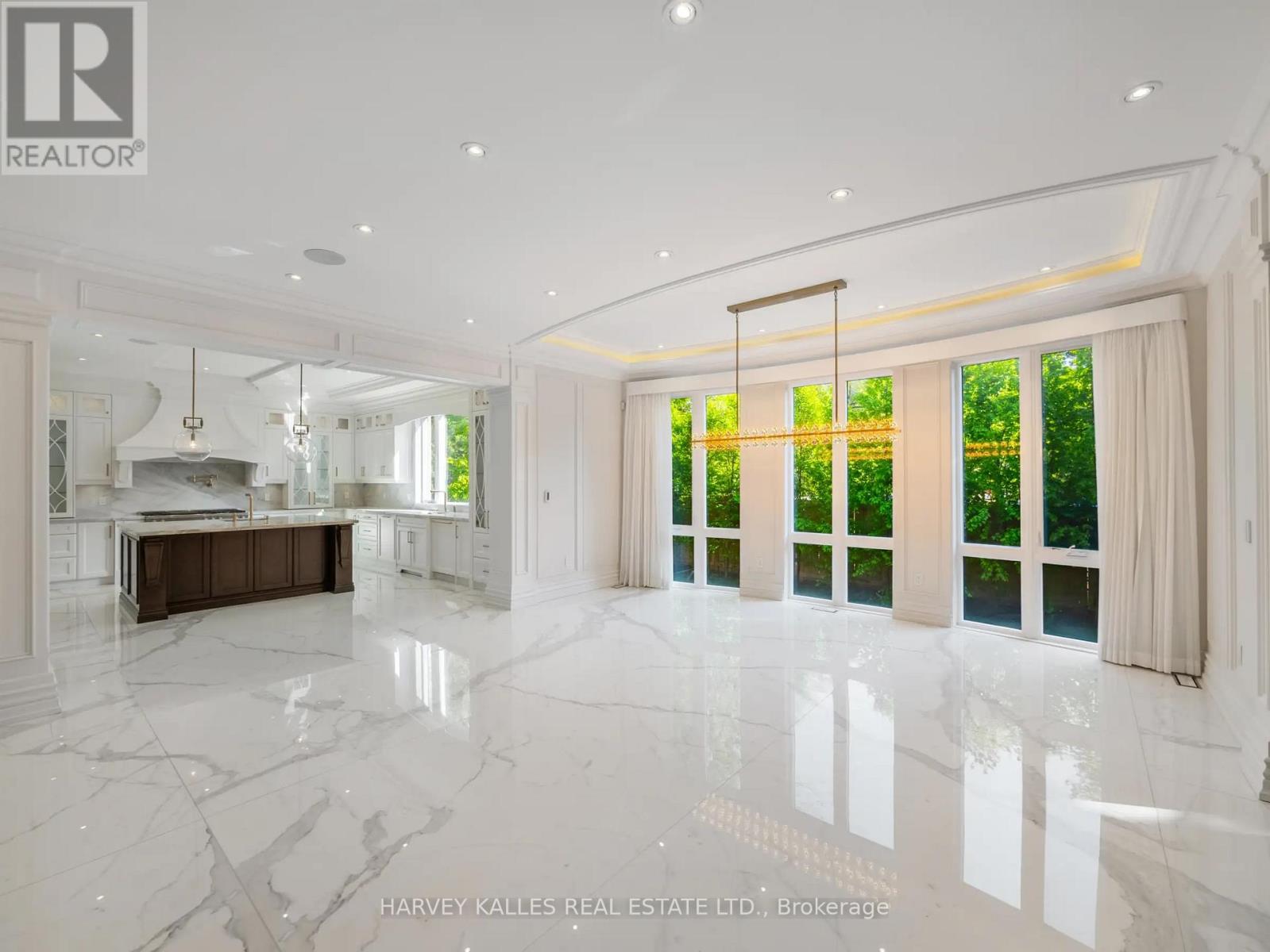 73 LORD SEATON ROAD