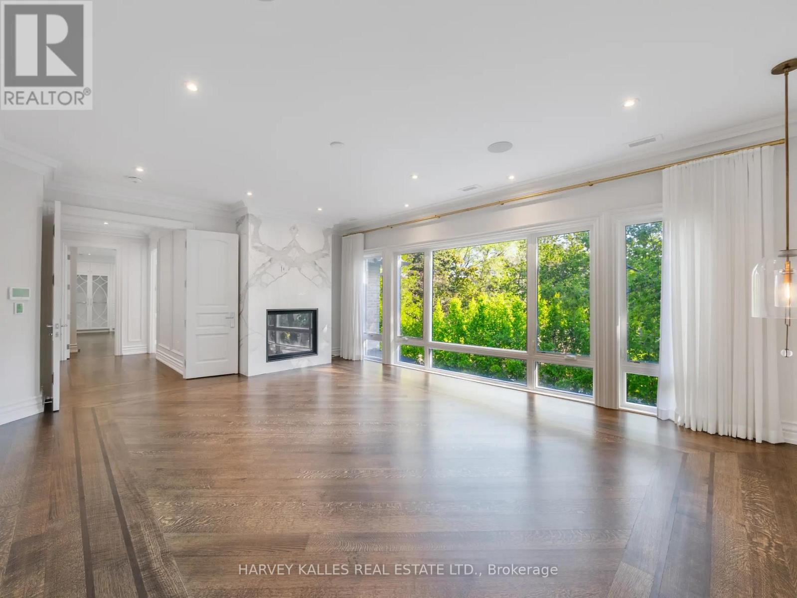 73 LORD SEATON ROAD