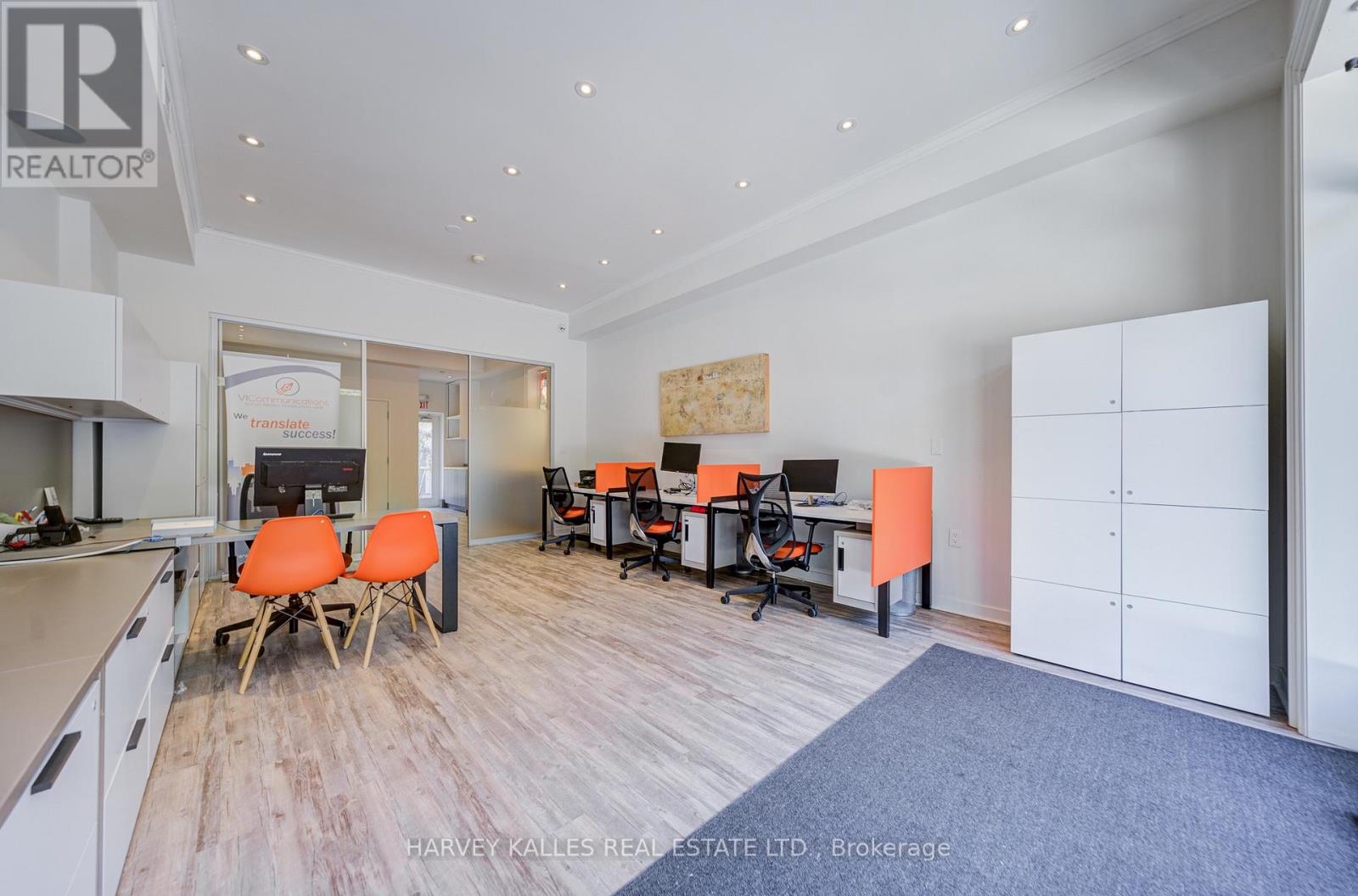 109 - 275 MACPHERSON AVENUE