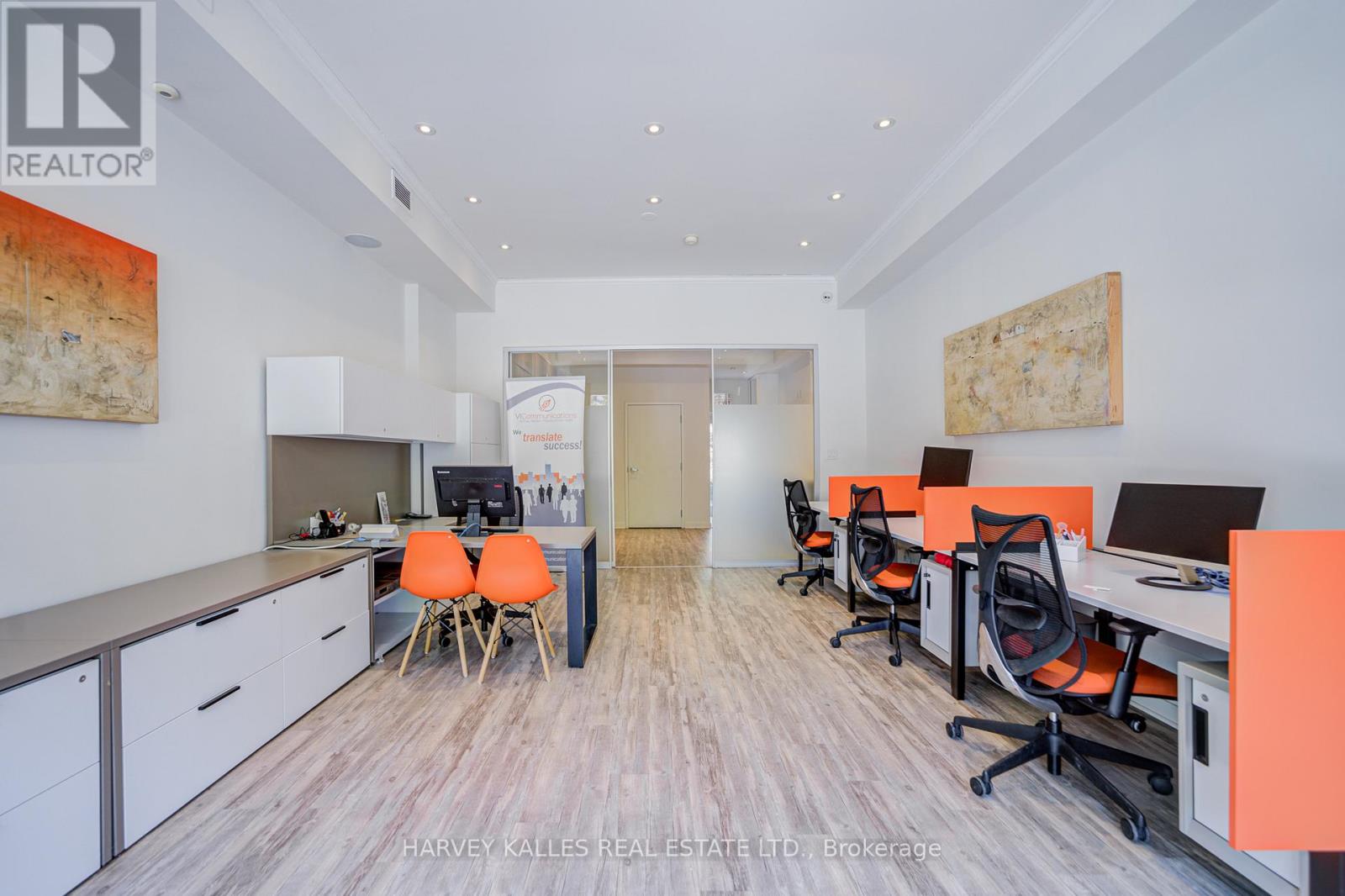 109 - 275 MACPHERSON AVENUE