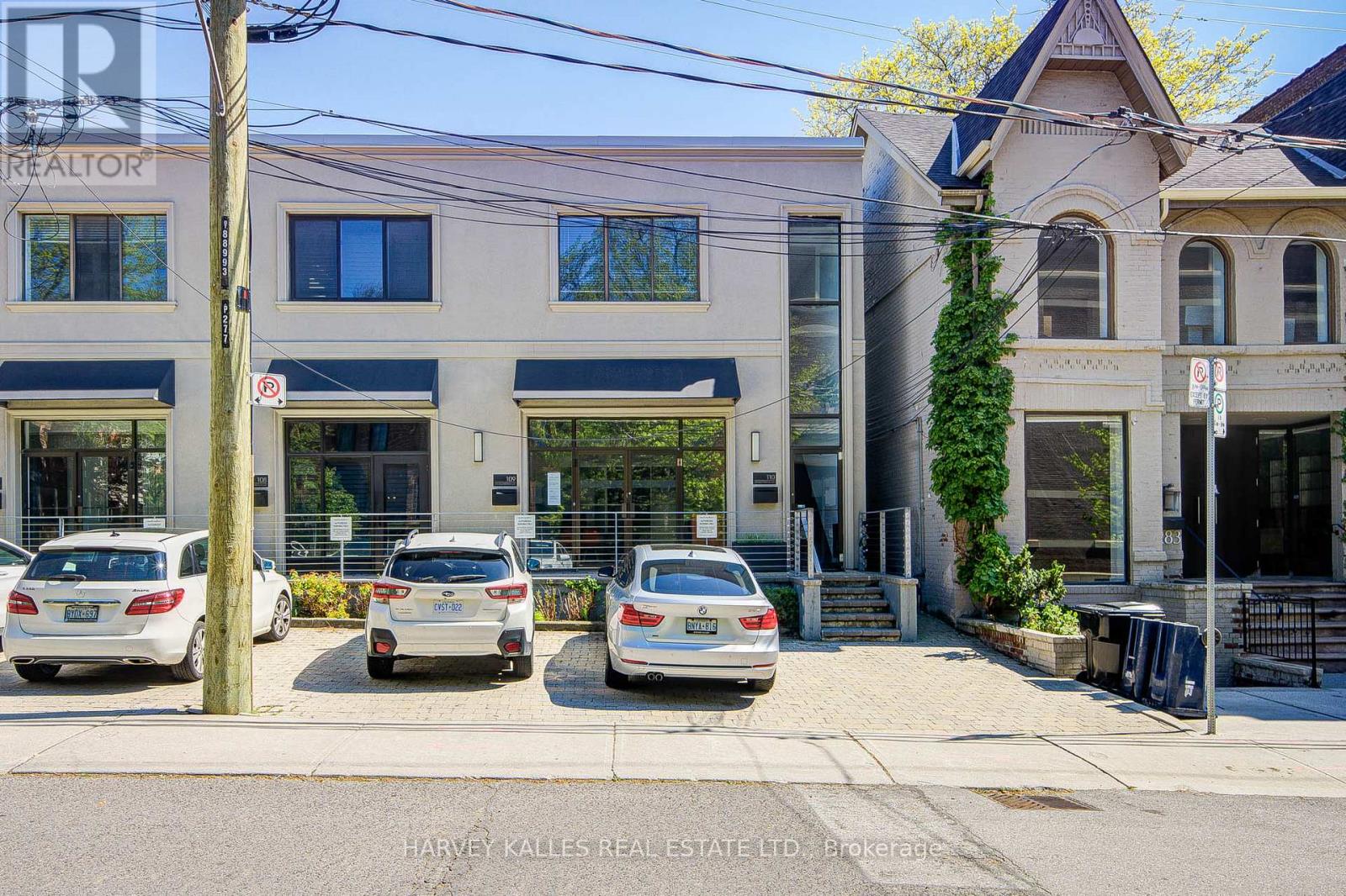 109 - 275 MACPHERSON AVENUE