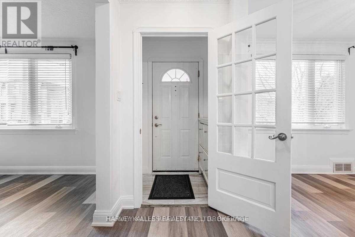 MAIN - 157 VIEWMOUNT AVENUE