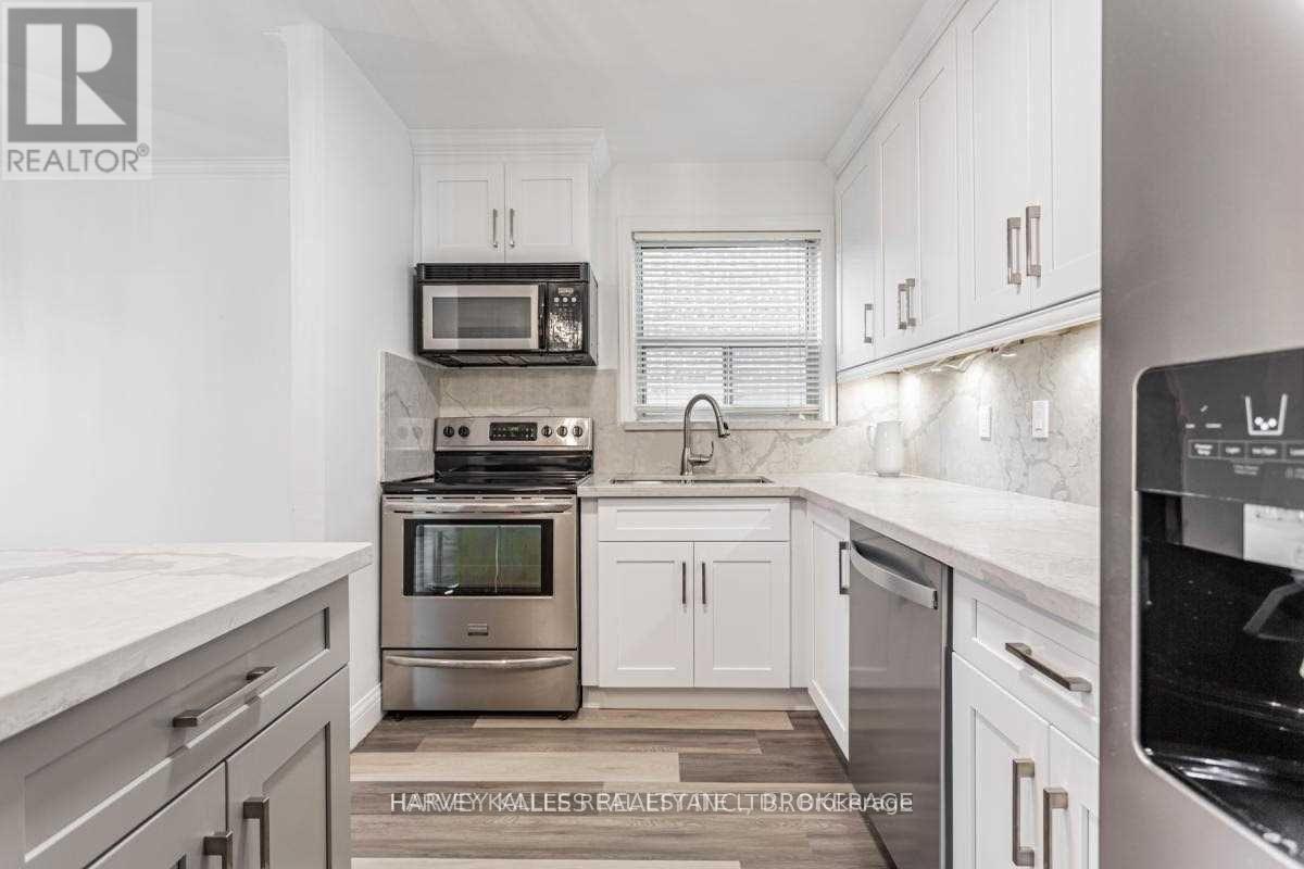 MAIN - 157 VIEWMOUNT AVENUE