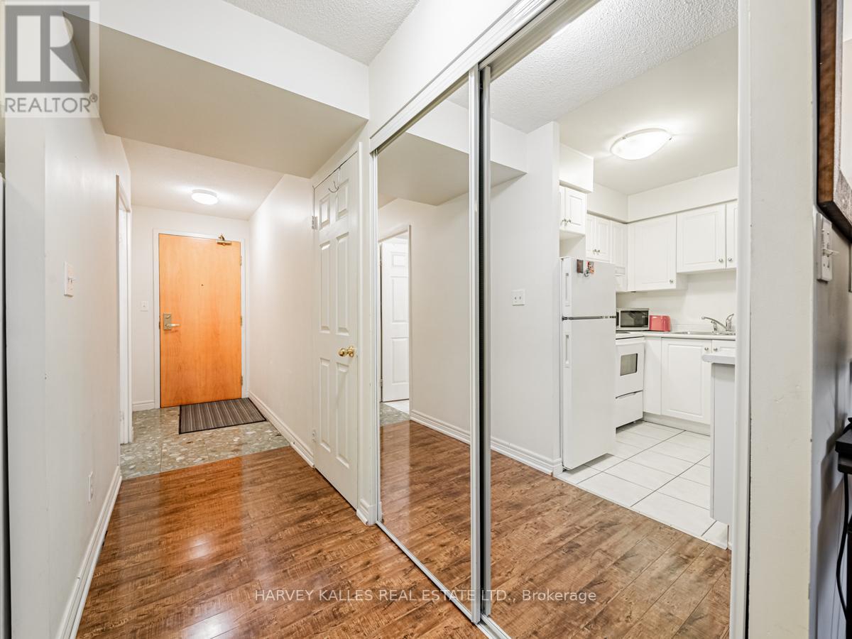 1101 - 43 EGLINTON AVENUE E