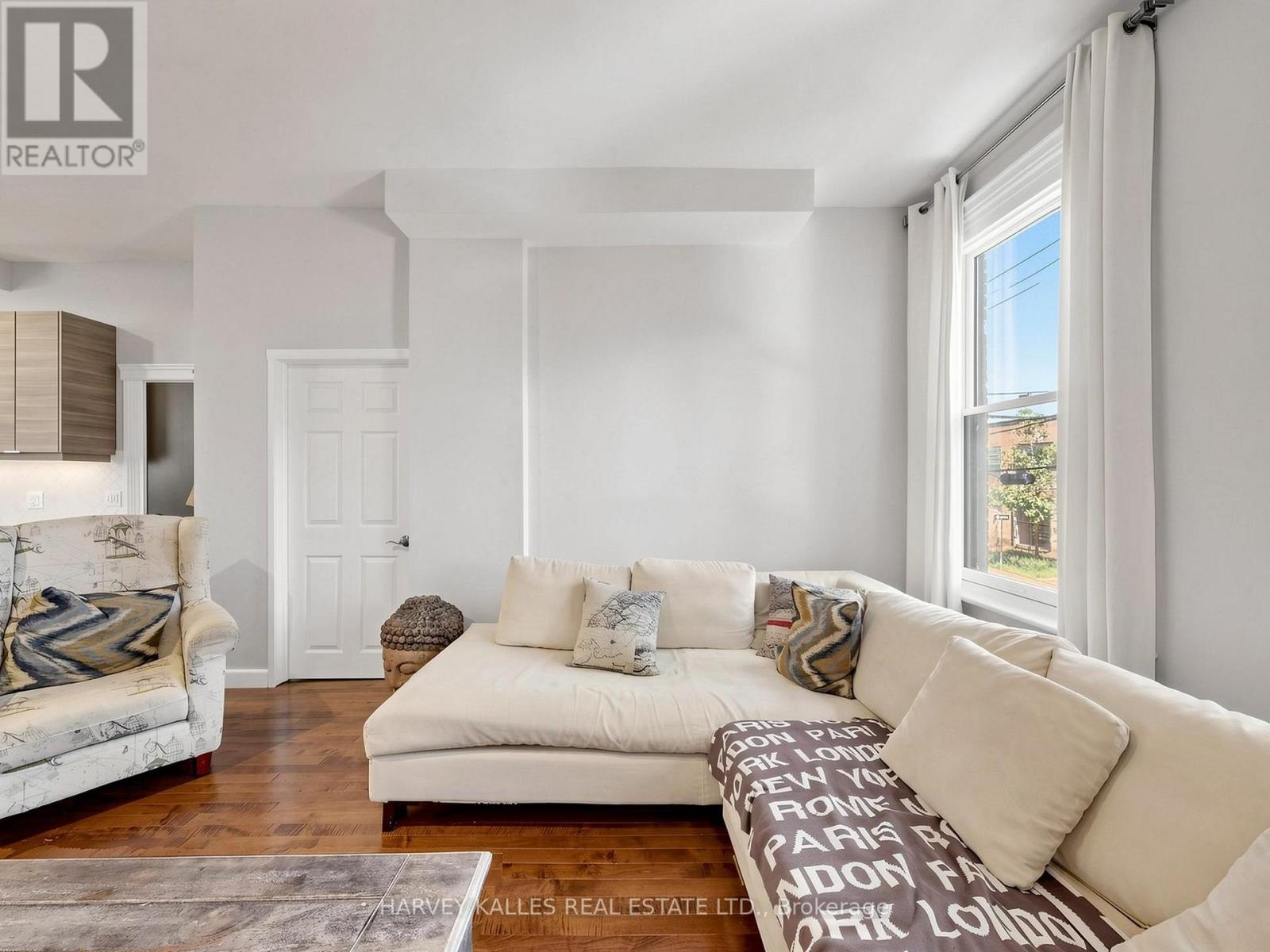 2 - 134 SEATON STREET