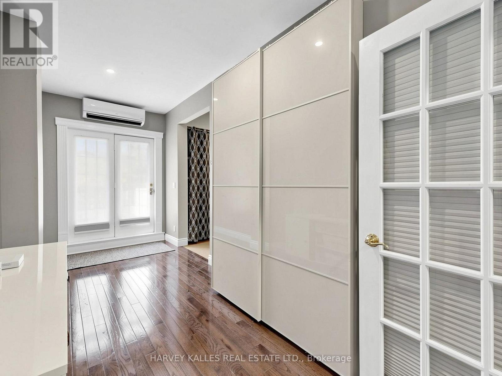 2 - 134 SEATON STREET