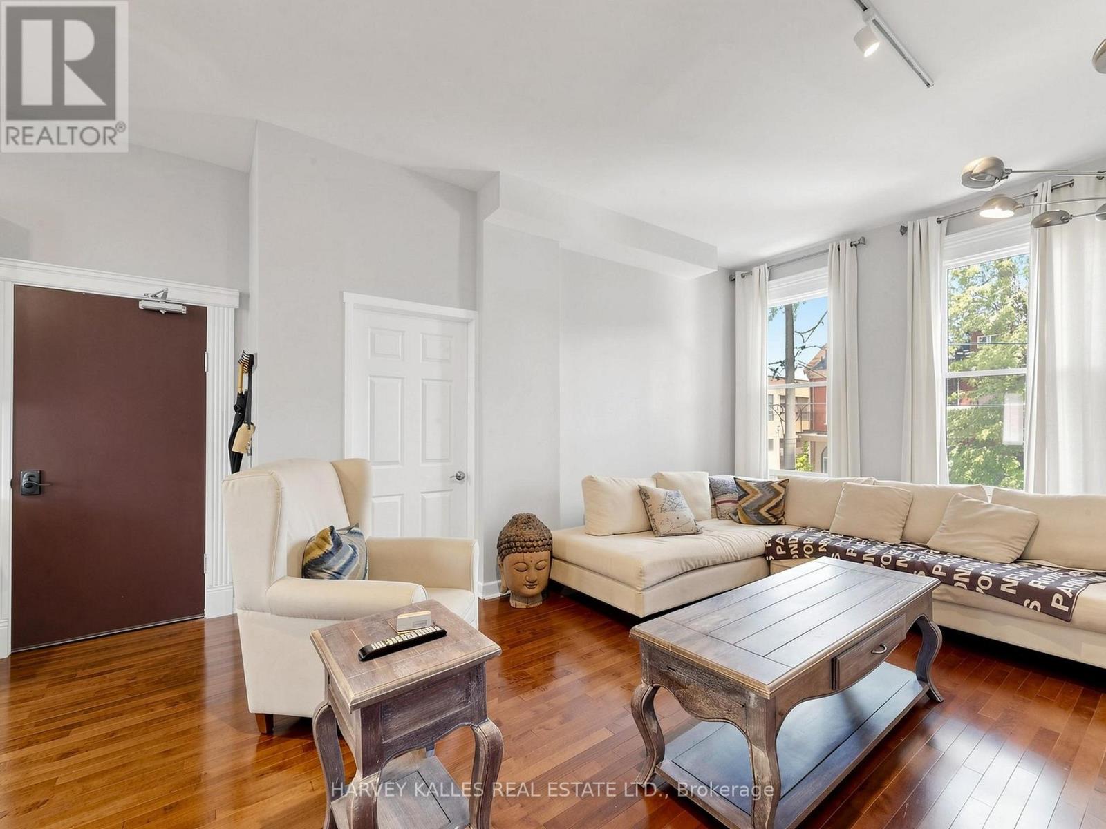 2 - 134 SEATON STREET