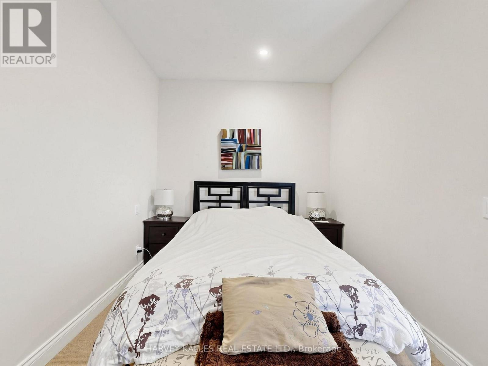 2 - 134 SEATON STREET