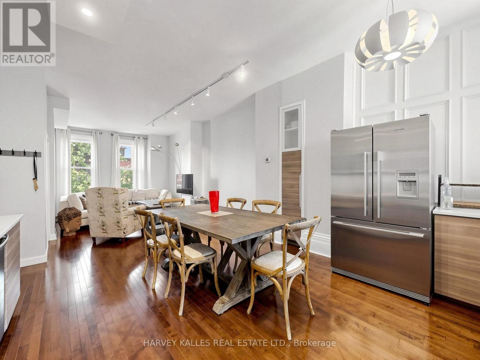 2 - 134 SEATON STREET