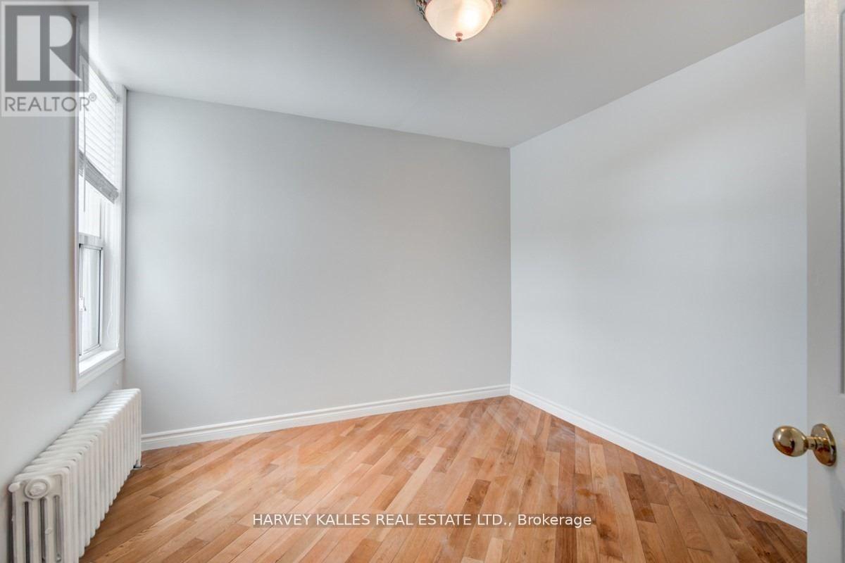 2 - 1098 BATHURST STREET