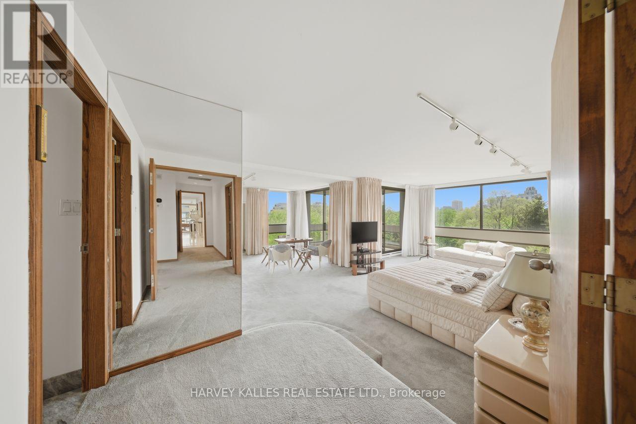 603/604 - 150 HEATH STREET W