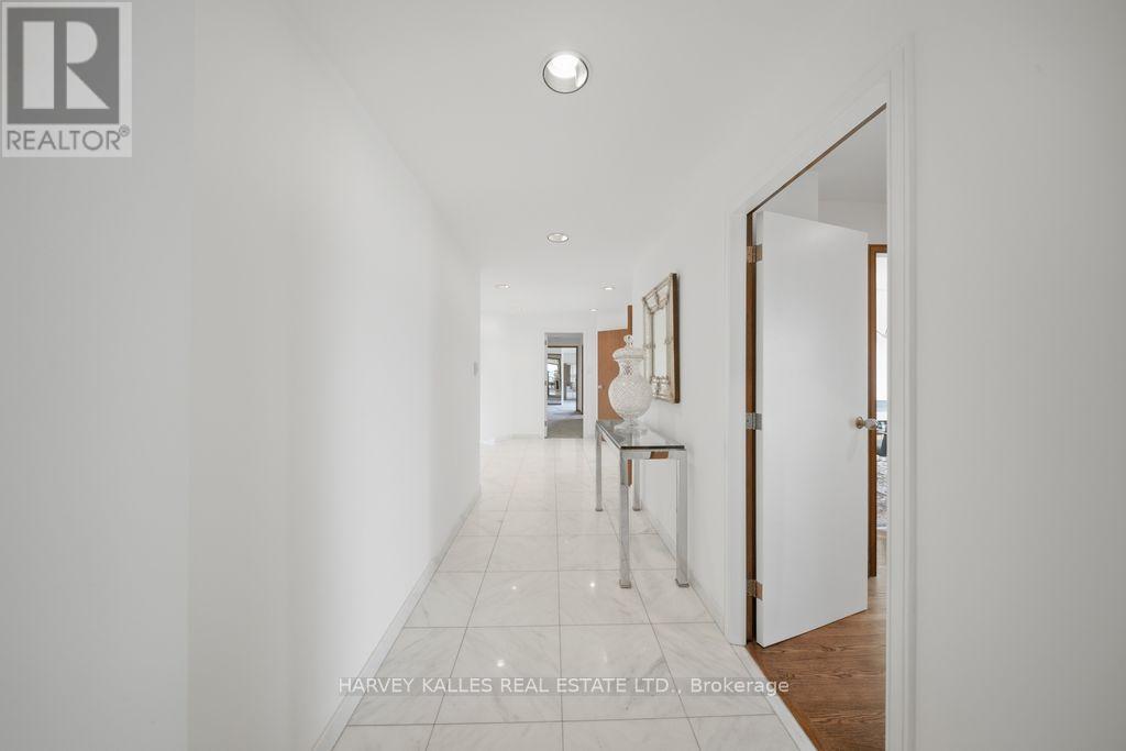 603/604 - 150 HEATH STREET W