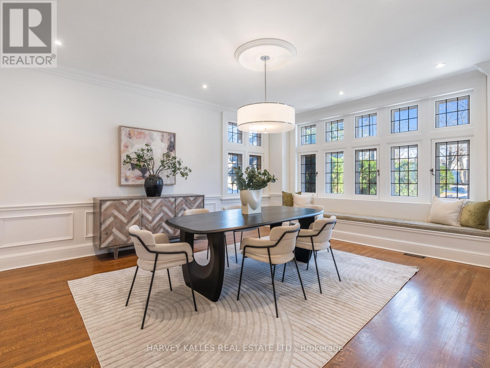 90 OLD FOREST HILL ROAD