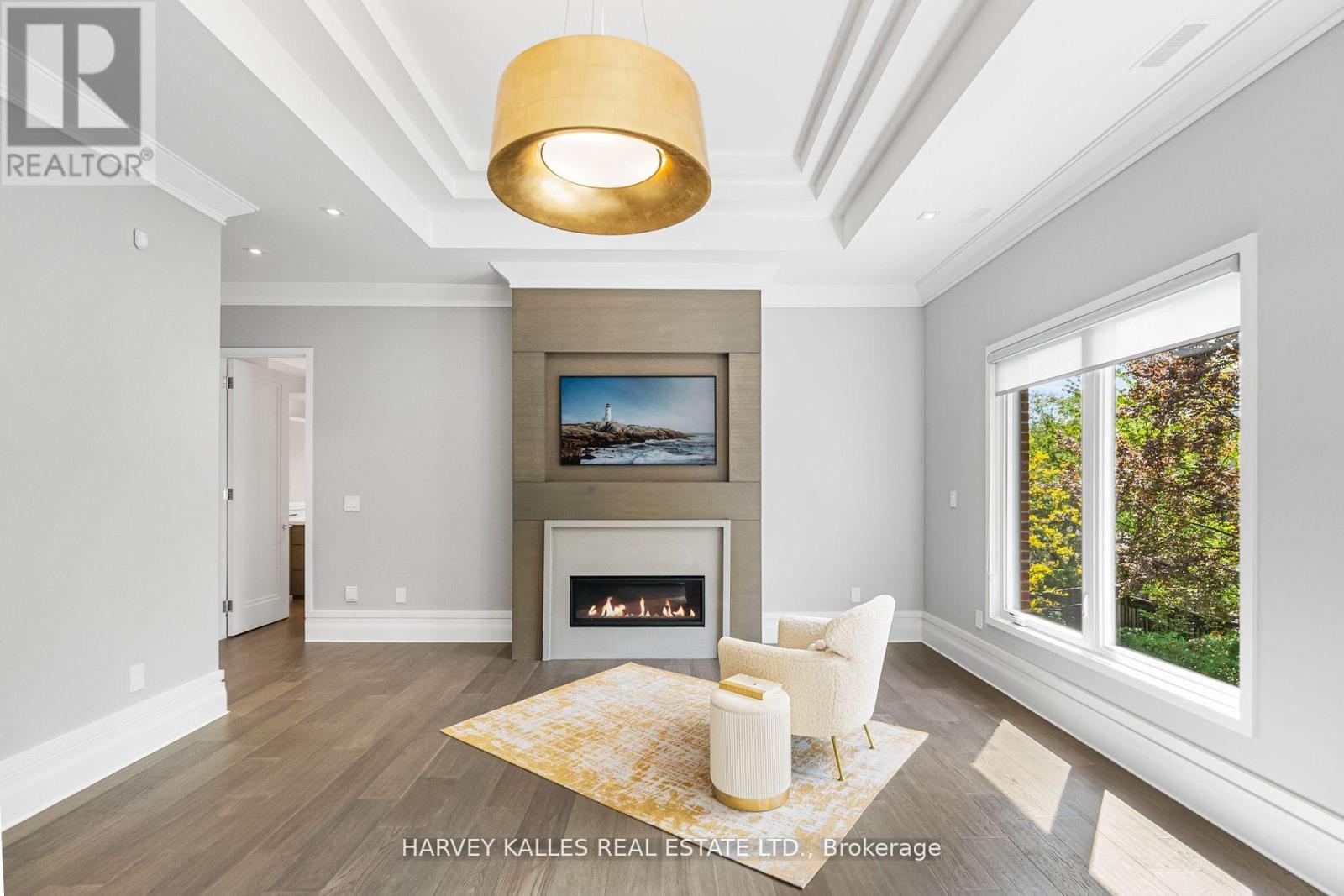 163 CORTLEIGH BOULEVARD