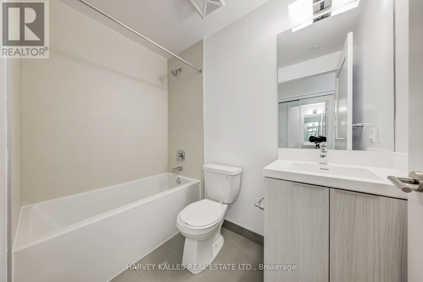 LPH17 - 50 DUNFIELD STREET