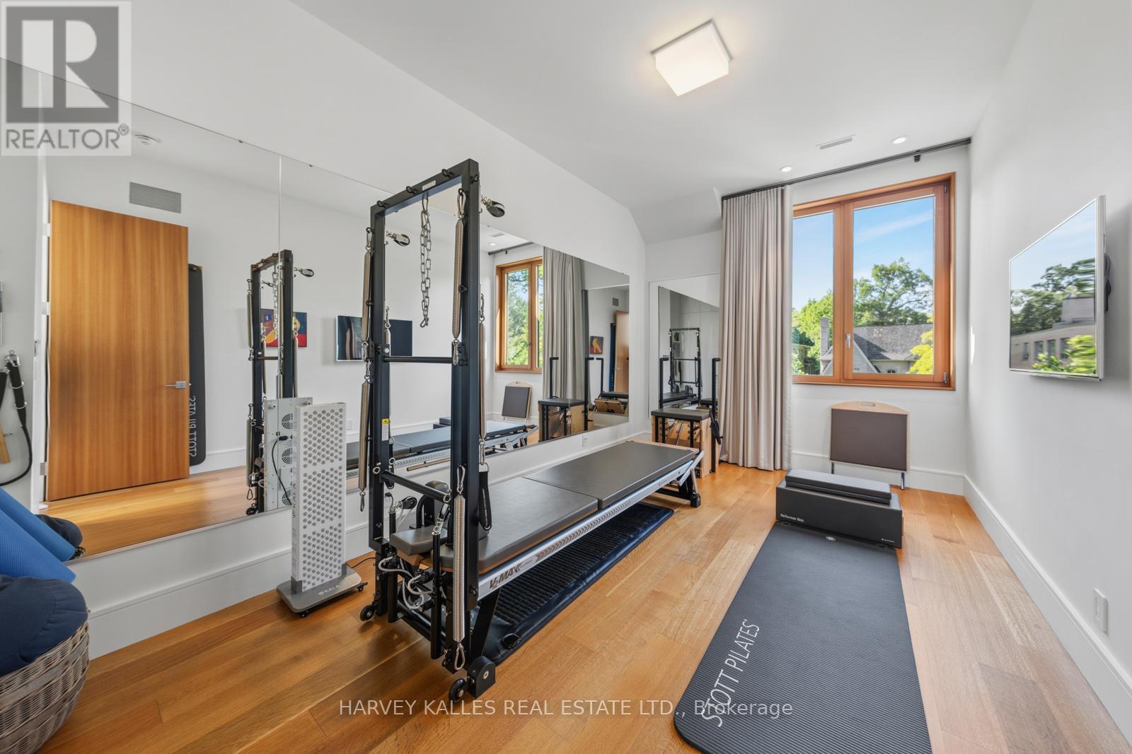 67 HEATH STREET W