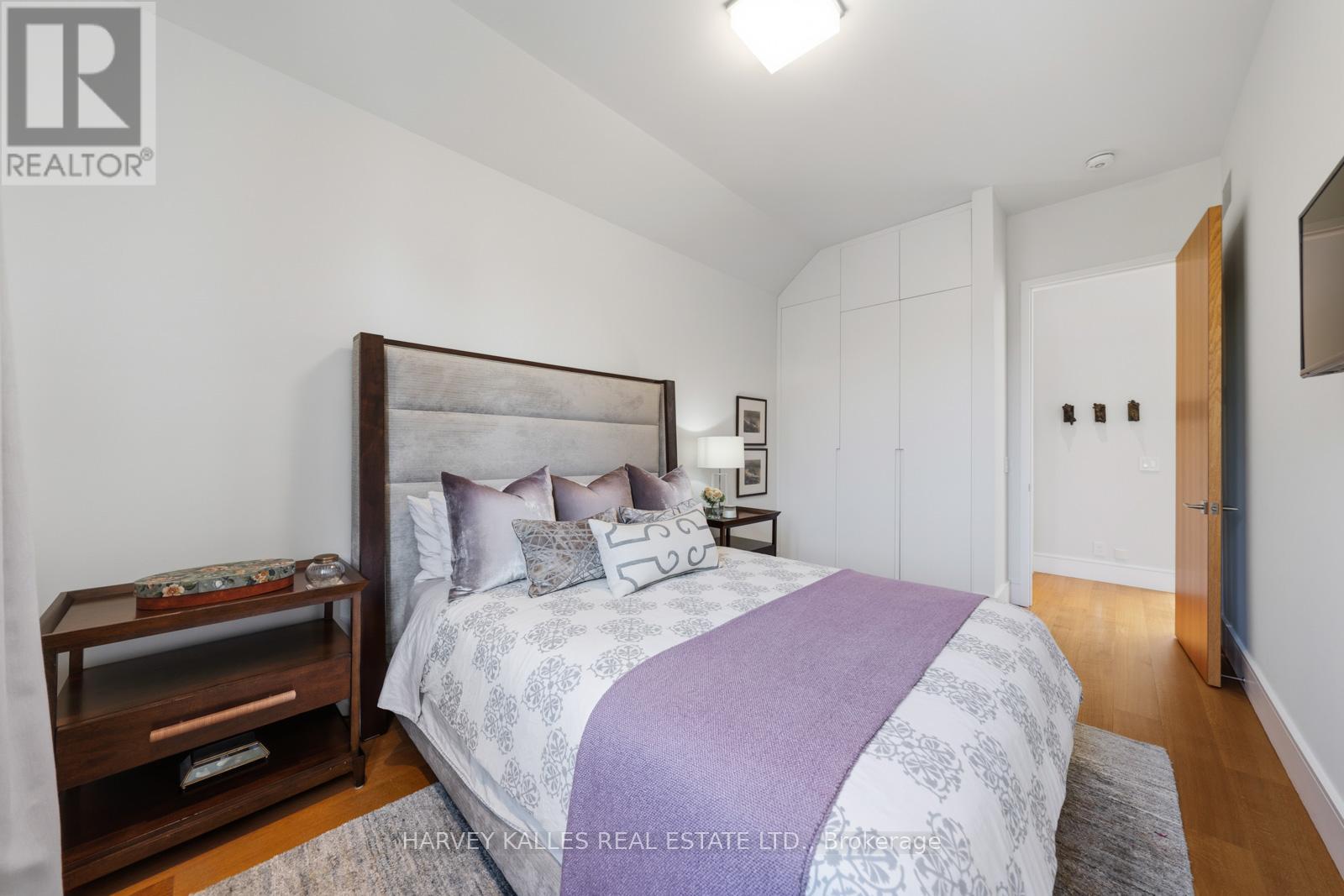 67 HEATH STREET W