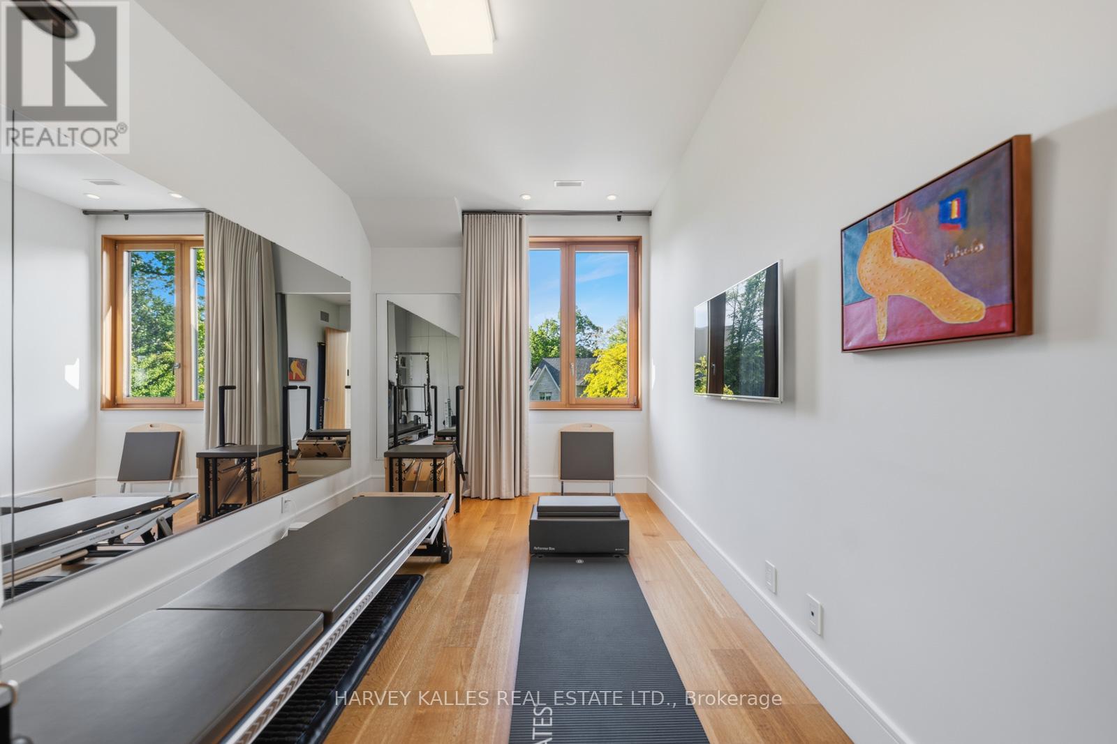 67 HEATH STREET W