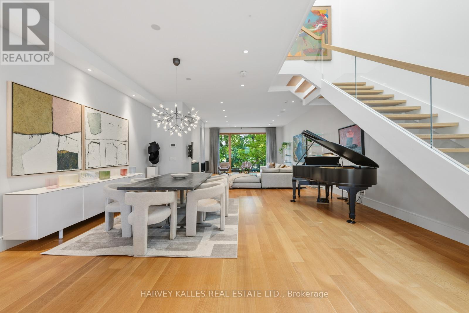 67 HEATH STREET W