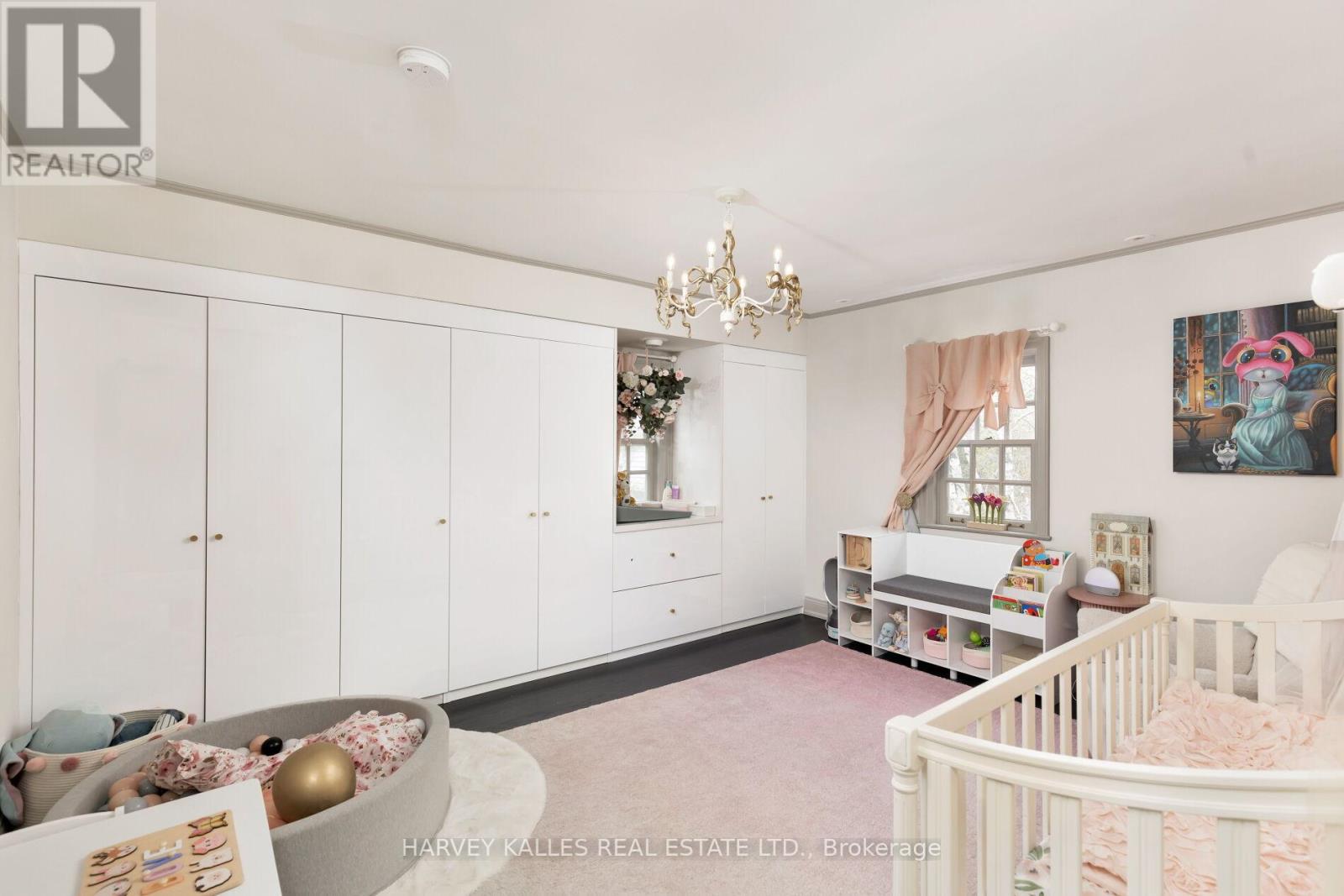 470 RUSSELL HILL ROAD