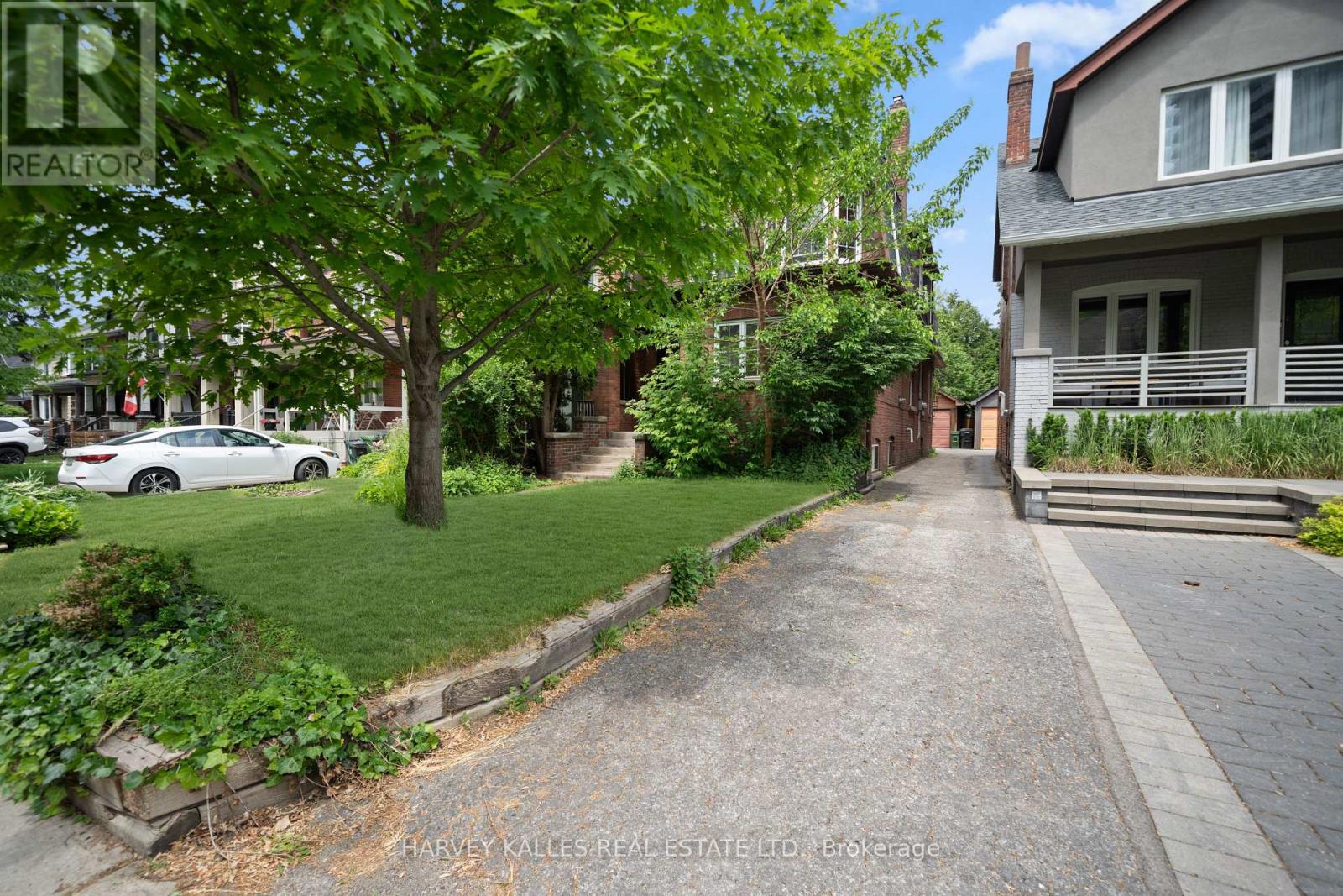 98 ROSELAWN AVENUE