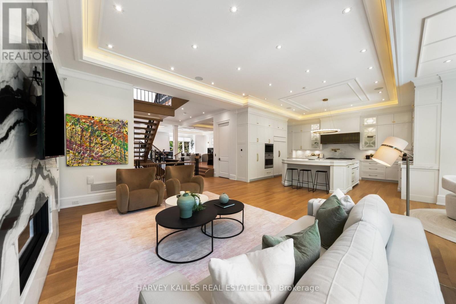 148 MUNRO BOULEVARD