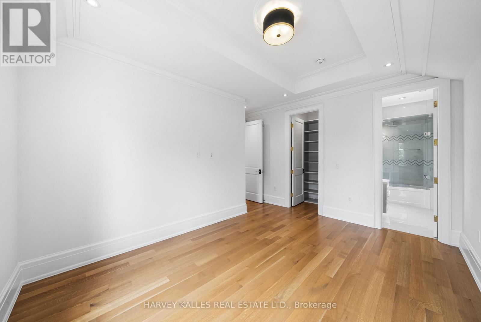 148 MUNRO BOULEVARD