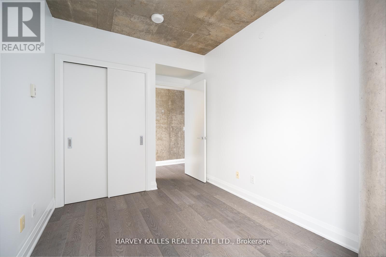 1507 - 224 KING STREET W