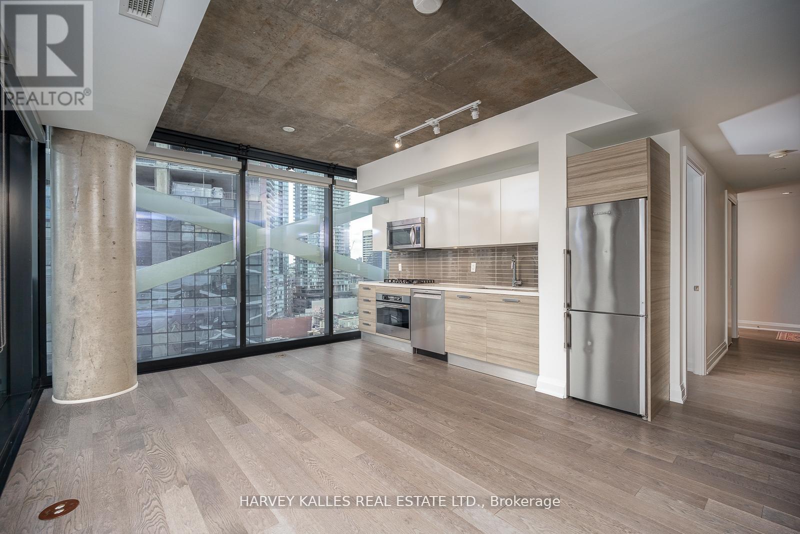 1507 - 224 KING STREET W