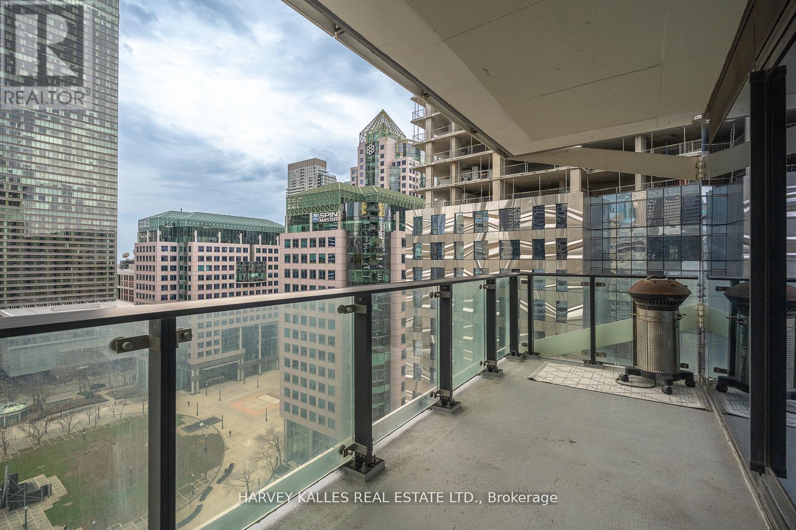 1507 - 224 KING STREET W