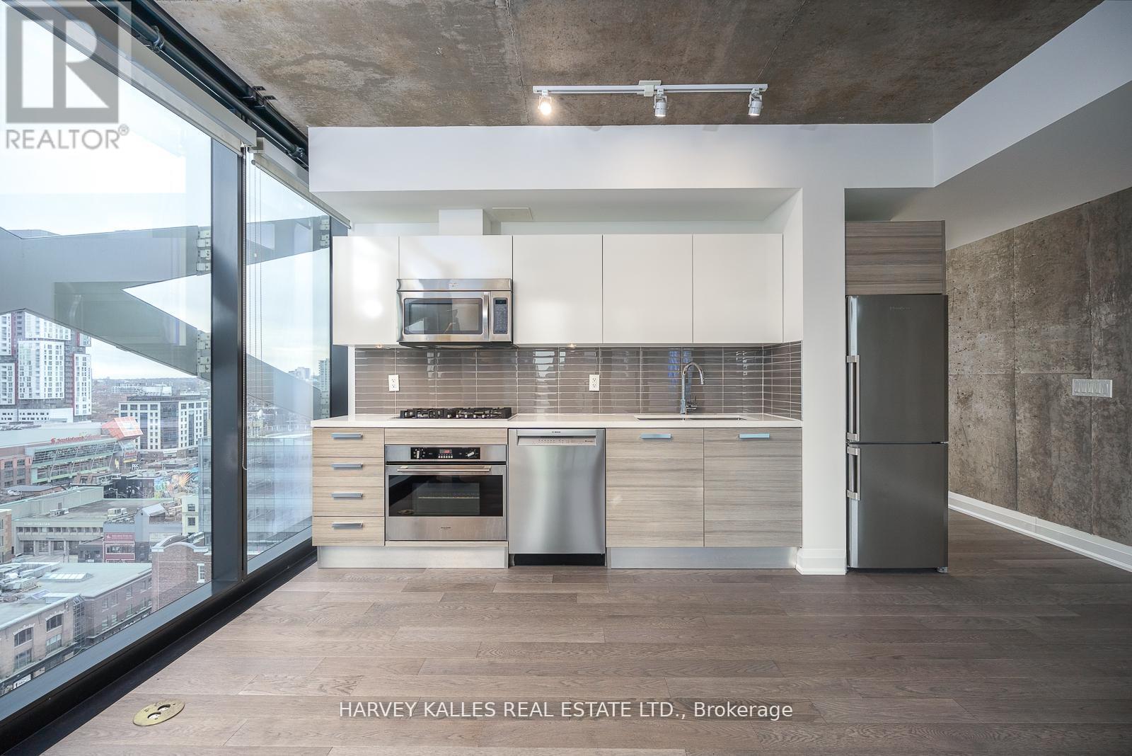 1507 - 224 KING STREET W