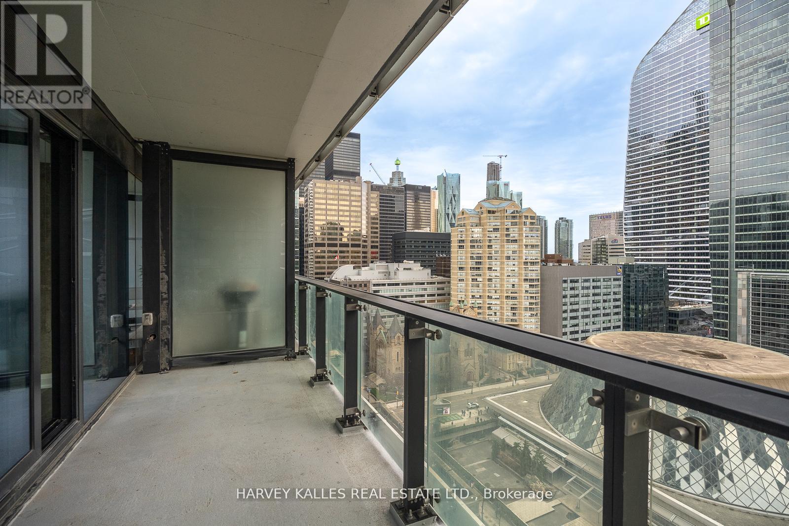 1507 - 224 KING STREET W