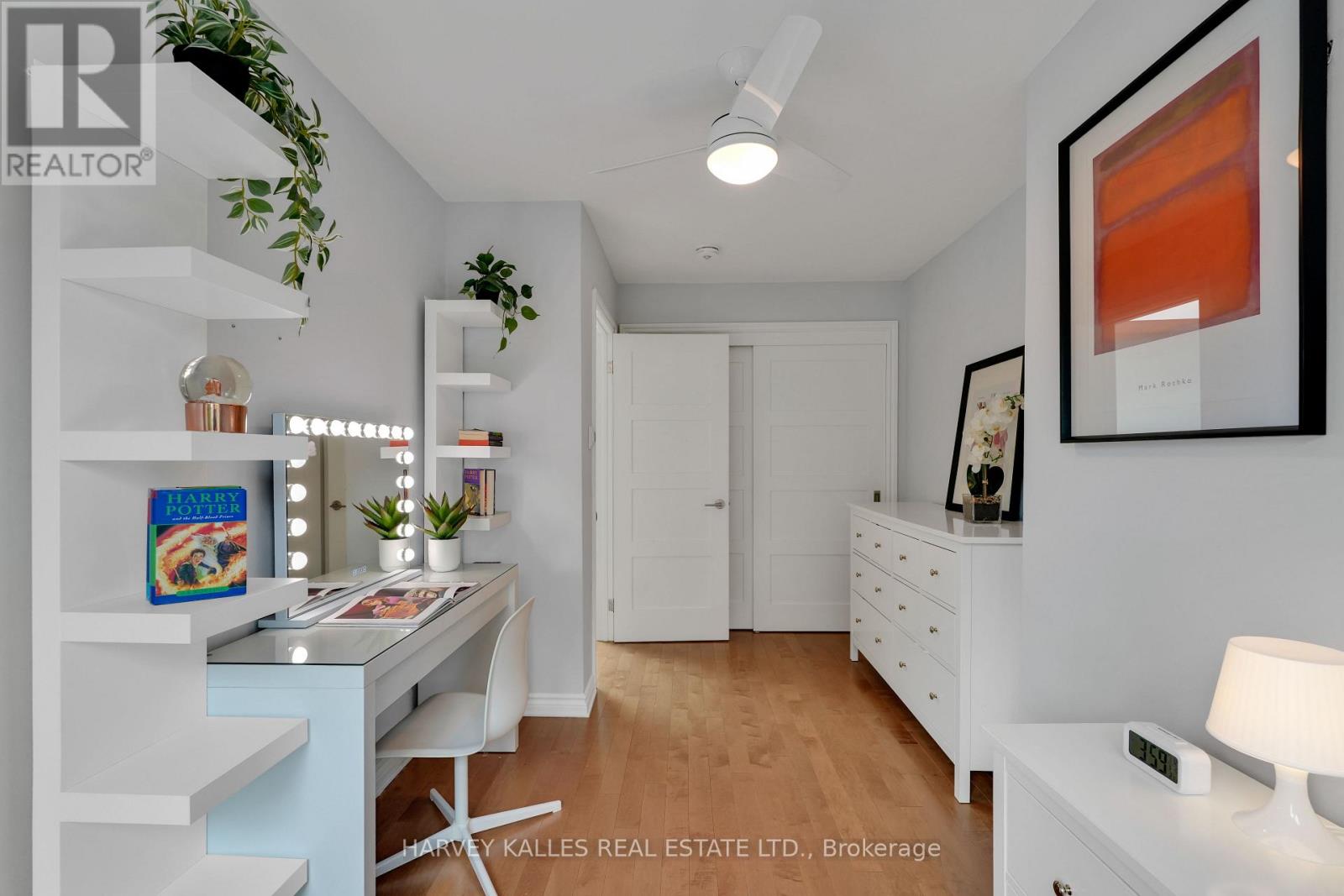 223 GLENFOREST ROAD