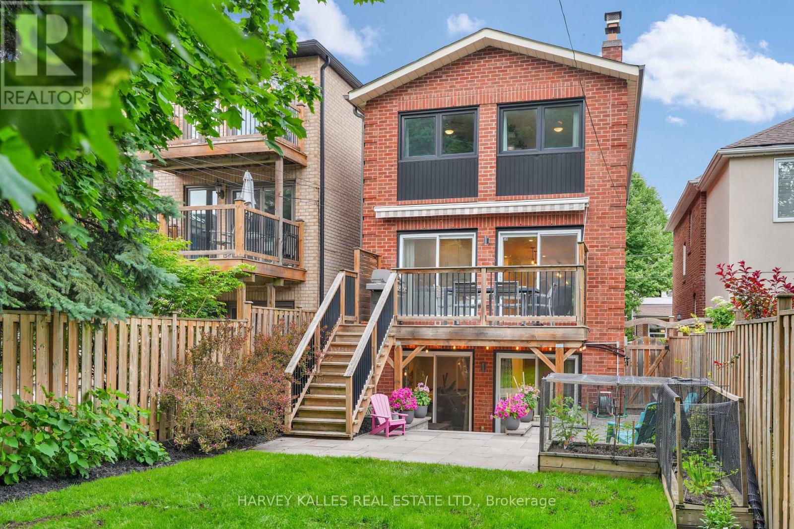223 GLENFOREST ROAD