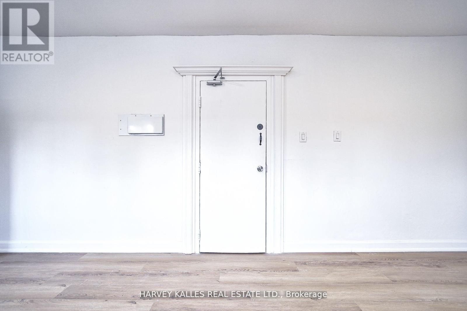 UNIT 2 - 1046 BATHURST STREET
