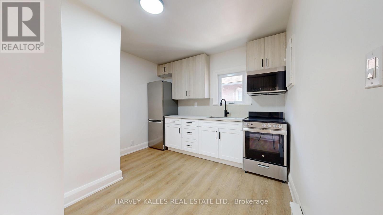 2 - 1216 AVENUE ROAD