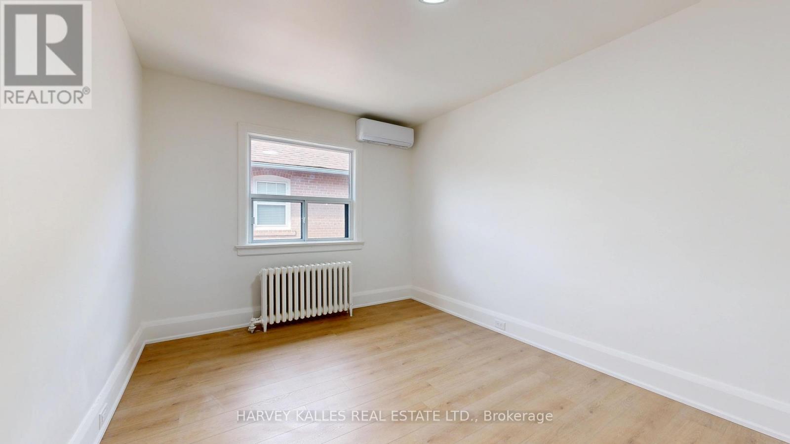 2 - 1216 AVENUE ROAD