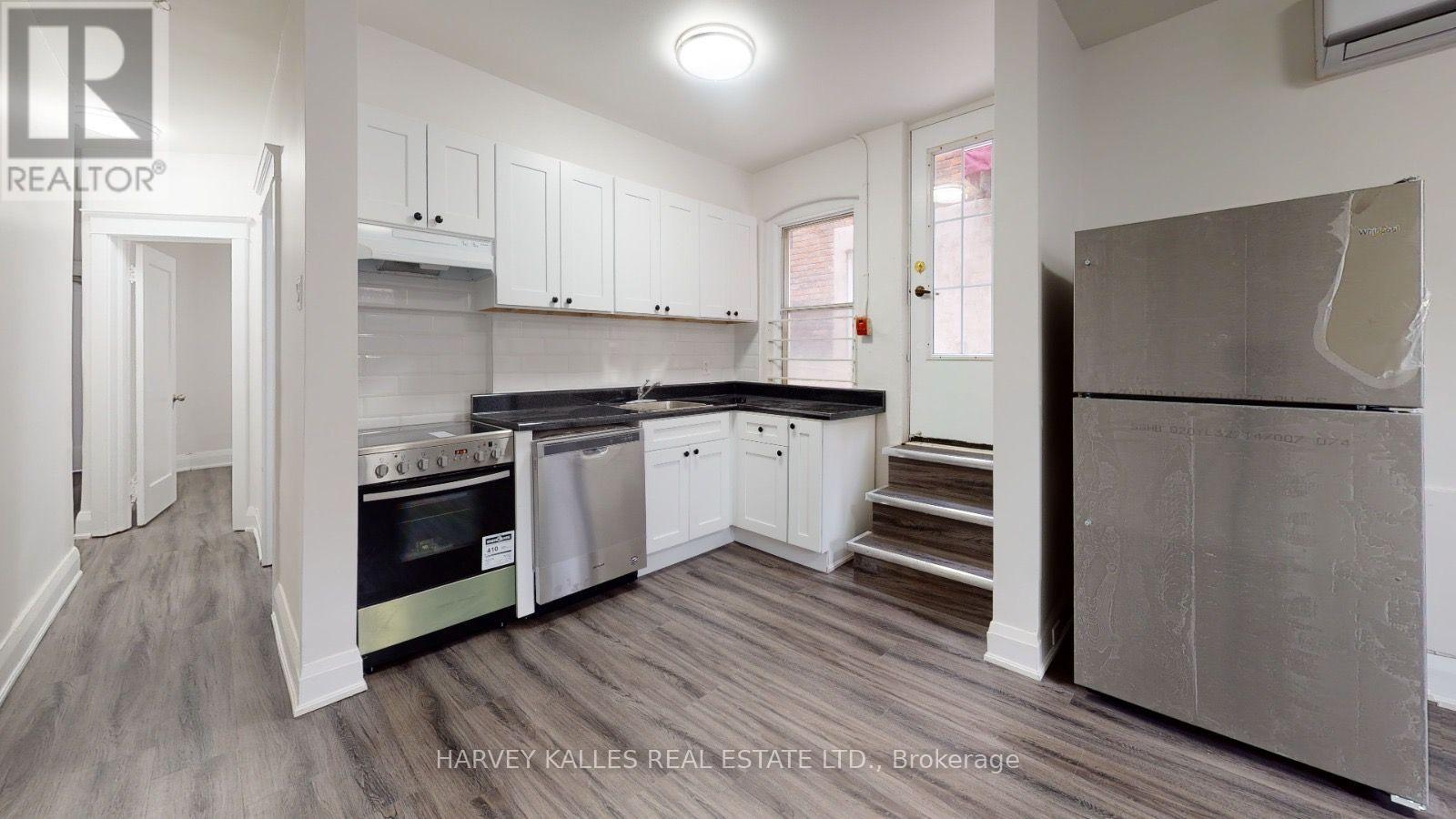 2 - 1065 BATHURST STREET