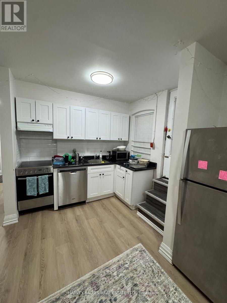 2 - 1065 BATHURST STREET