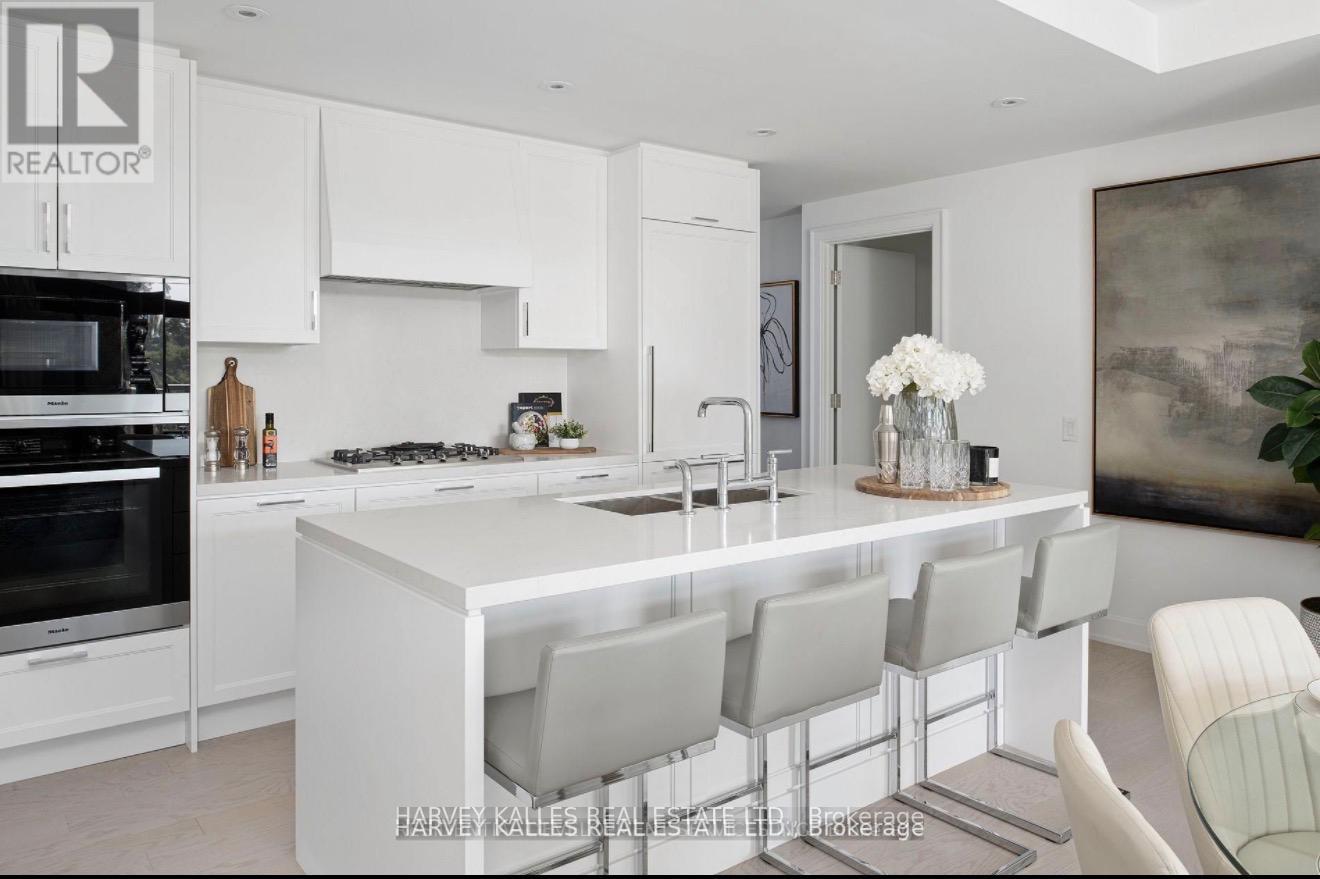 403 - 1 STRATHGOWAN AVENUE