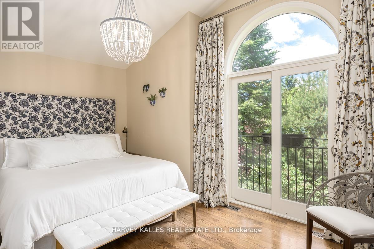 526 MELROSE AVENUE