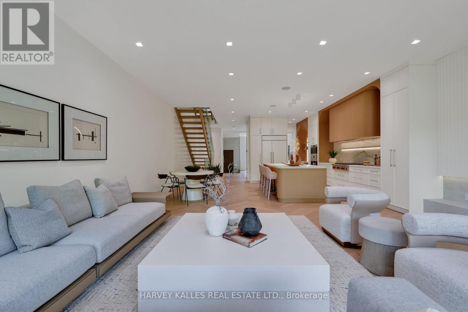 108 HEATH STREET W